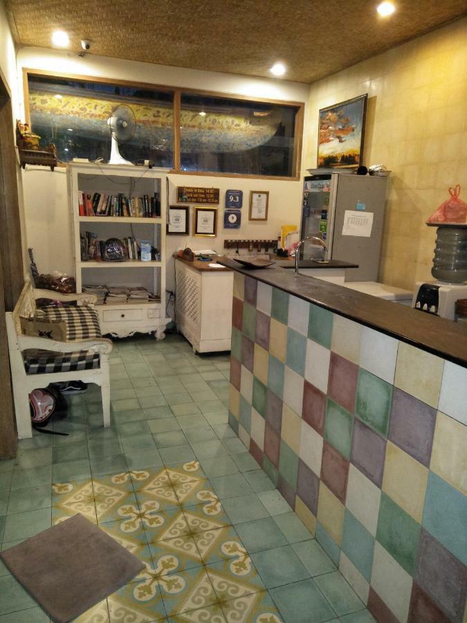 Jukung Guest House Санур Экстерьер фото