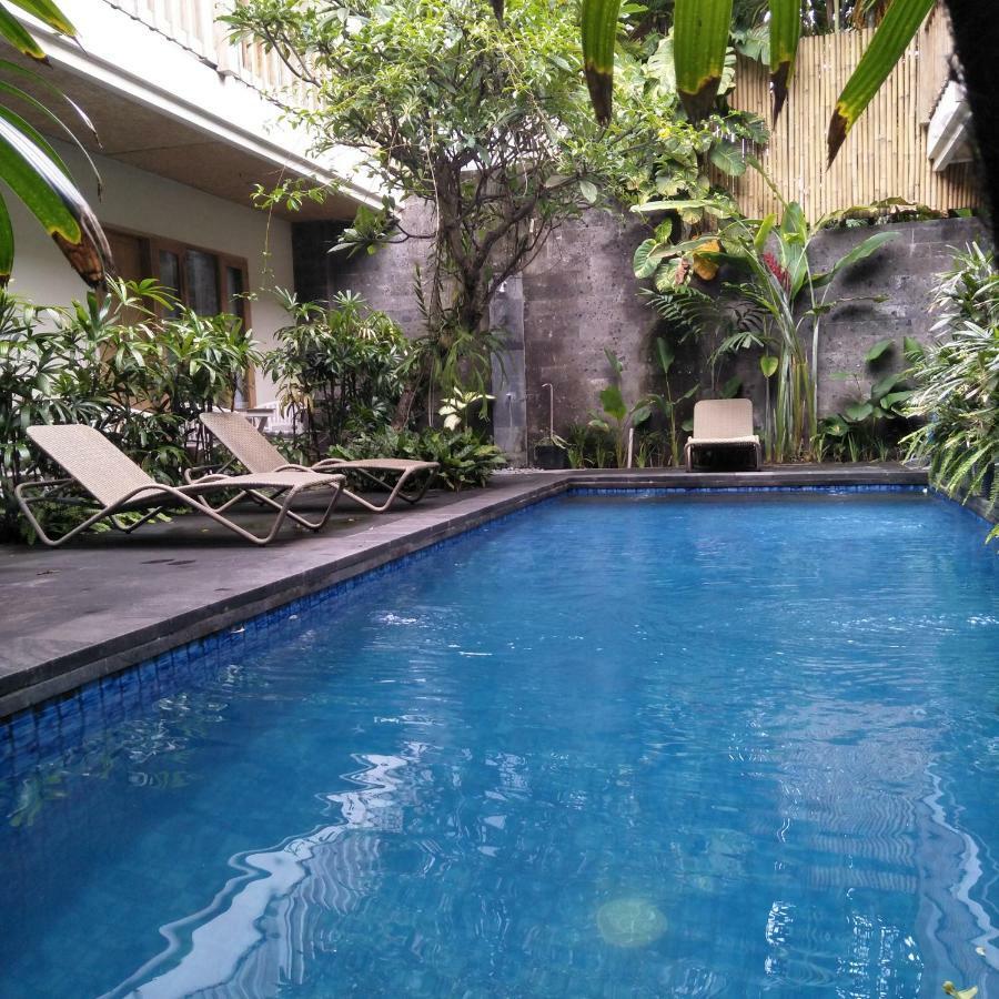 Jukung Guest House Санур Экстерьер фото